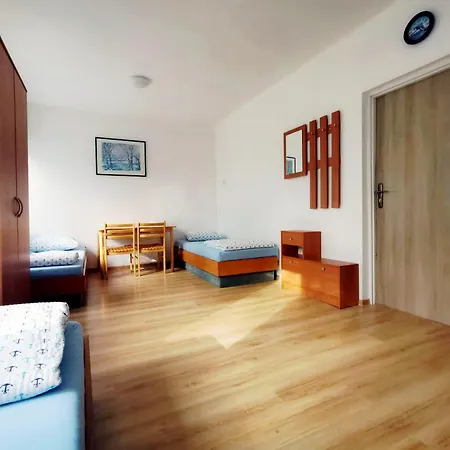 Hostel Plus Vandrarhem