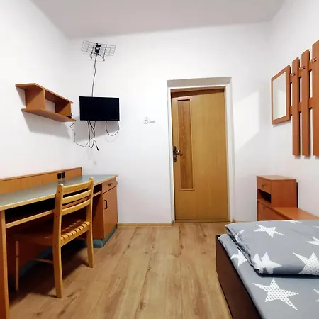 Hostel Plus Hostel Krasków