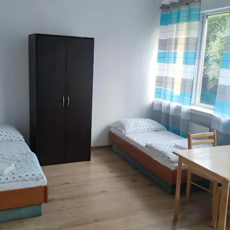 Hostel Plus